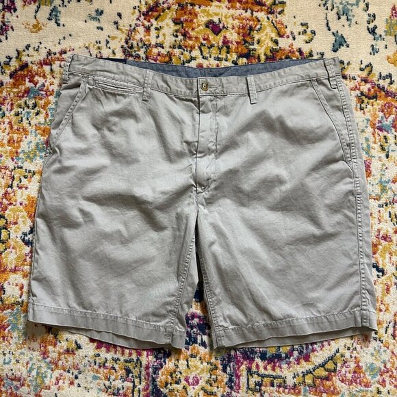 Polo Ralph Lauren 10 Inch Relaxed Chino Short Gray Mens Size 44T Classic Preppy - Picture 2 of 9